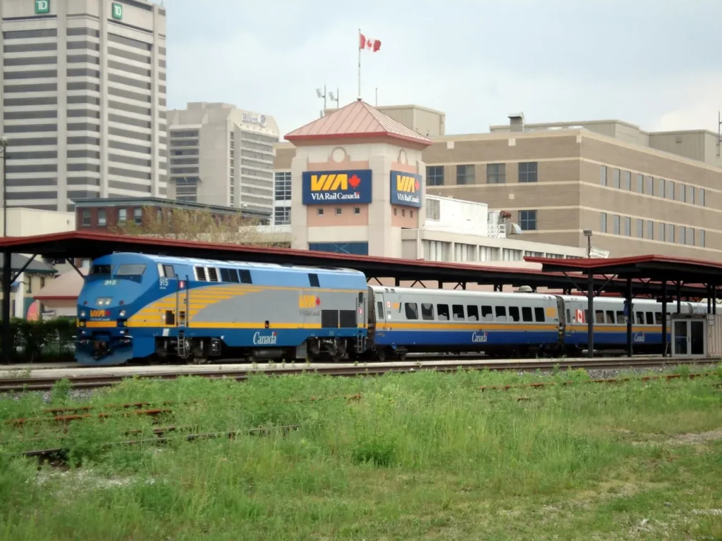 Via Rail Sleeper Cabin for 2 Price 2024 from Vancouver to Toronto